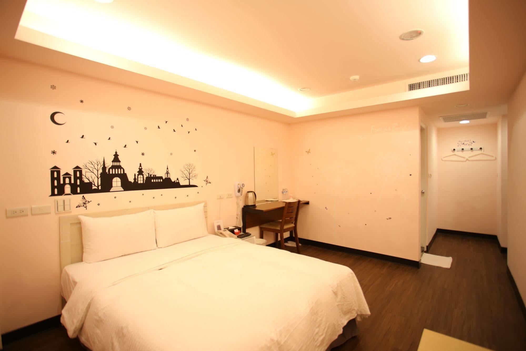 Love House Inn Taipei Exterior photo