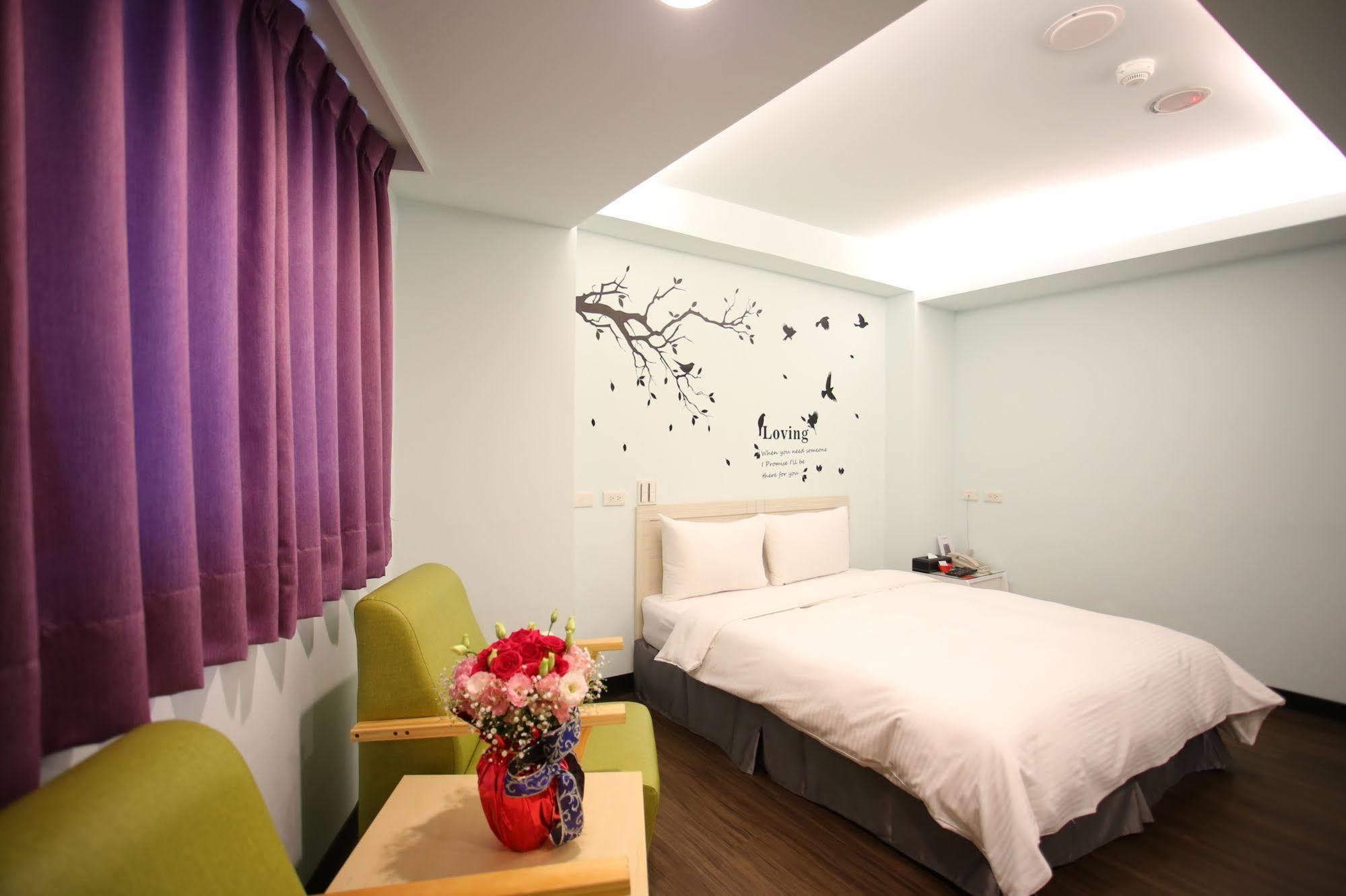 Love House Inn Taipei Exterior photo