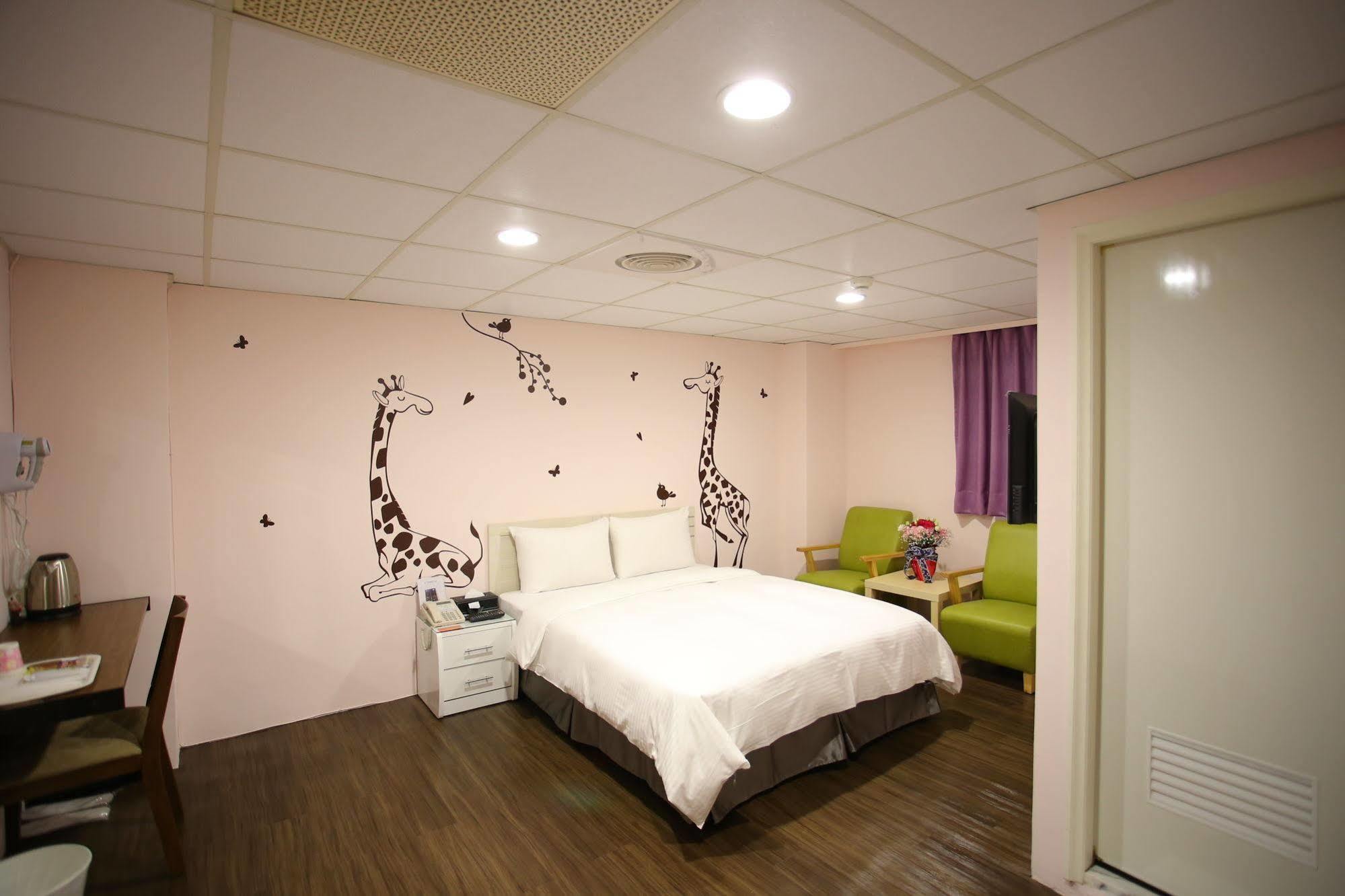 Love House Inn Taipei Exterior photo