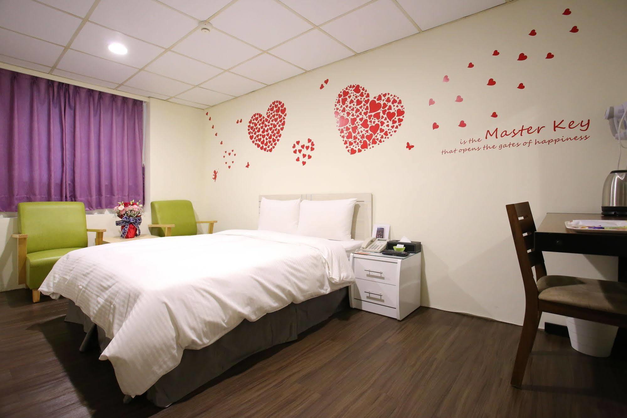 Love House Inn Taipei Exterior photo